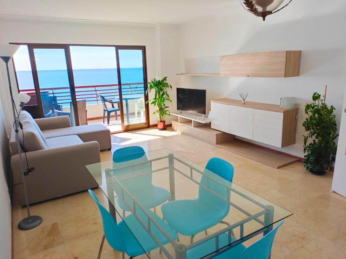 Very Lightful Apartment. Incredible Sea Views. Big Terrace, Swimming Pool. Ac. Very Close To Alicante City Center. Екстериор снимка